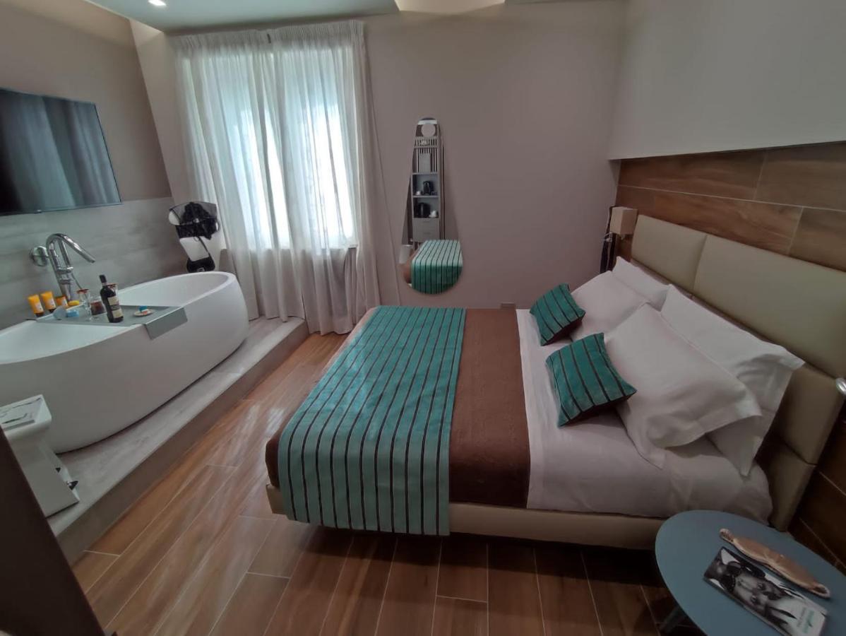 Il Sogno Di Afrodite Luxury B And B Rom Exterior foto